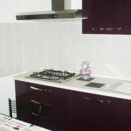 Easy Chic Apartment