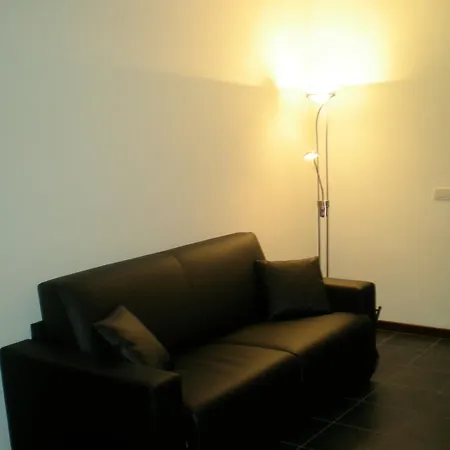 Easy Chic Apartment Tradate